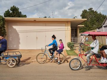 Trump’s Blockade Sparks Cuba’s New Bicycle Boom as Fuel Runs Dry