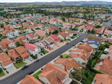 California Homebuying Plummets Below Great Recession Levels in 2025