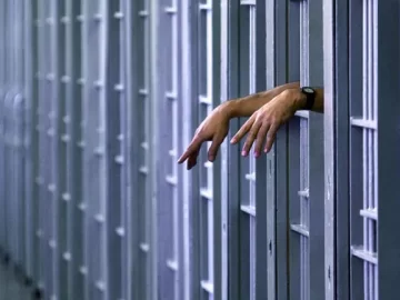 Behind Bars Data Project at UCLA Law compiles first full dataset on deaths in ICE custody