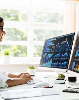 Why Data-Driven Small Businesses Are Winning in Today’s Economy