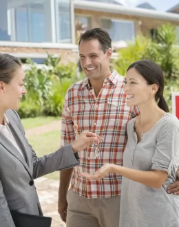 LA–Orange County Housing Heats Up: 14% Sold in 7 Days, Most Above Asking