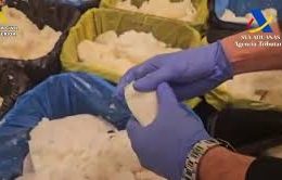 Methamphetamine Hidden in Skull and Apple Figurines in Jalisco