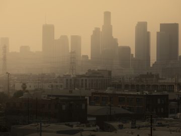 The Air in Los Angeles Is Getting Worse—And Latinos Are Paying First