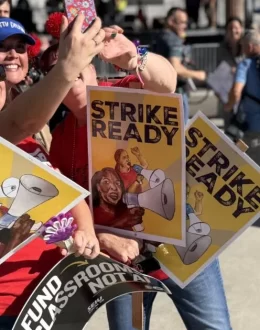 Days Away from a Strike: Failed Talks, Questioned Preparations, and Even Spotify Playlists Signal What’s Ahead