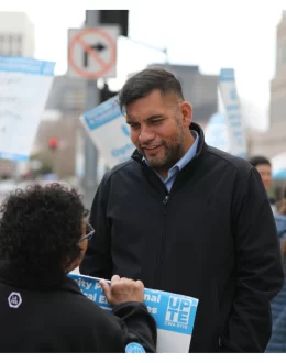 Nearly 1 Million Undocumented Immigrants Live in L.A.: Councilman Pushes Voting Rights Proposal