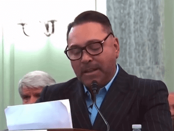 Oscar De La Hoya Warns Senate: Boxing Reform Could Put Fighters at Risk