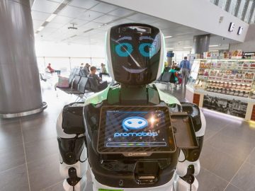 Latino-Owned Businesses Turn to AI Customer Service as Costs Rise, but Trust Risks Could Be High