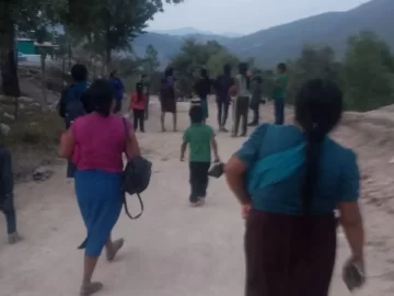 Guerrero: Mothers Spend May 10th Fleeing Escalating Violence by “Los Ardillos”