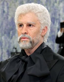 Bad Bunny’s Bold Turn at the 2026 Met Gala: The Message Behind His Look—Complete with Cane and Gray Hair