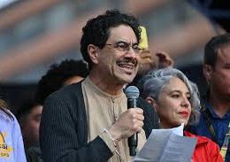 What Would Happen If Iván Cepeda Wins the Presidency in 2026? Experts Weigh In on the Challenge of Keeping “Petrismo” Alive