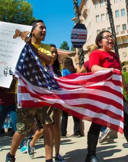 California Officials Raise Alarm Over Falling Dream Act Application Rates