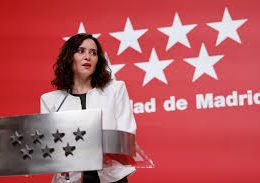 Ayuso’s Opposition Crumbles: On the “Dos de Mayo,” Más Madrid—the Leading Alternative—Fractures Just One Year Before Elections