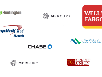 Best Banks for Small Businesses in 2026: Which Institutions Actually Help Owners Manage Cash Flow?