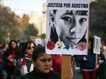 Thousands of Women March in Argentina Against Femicides Following Agostina’s Murder