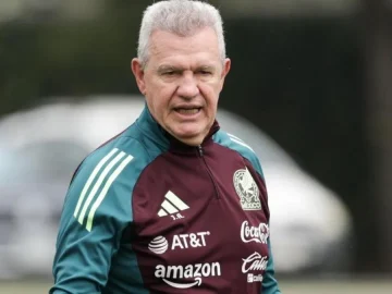 Javier Aguirre asserts that Mexico can “make history” in its debut against South Africa.