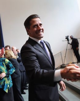 Alberto Carvalho Resigns: “It Has Been a Great Honor to Serve You.” Irony or Sarcasm?