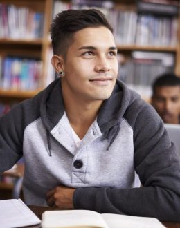 Mexican and Latino Students in California May Qualify for Up to $1,500 in Financial Aid: Eligibility Requirements