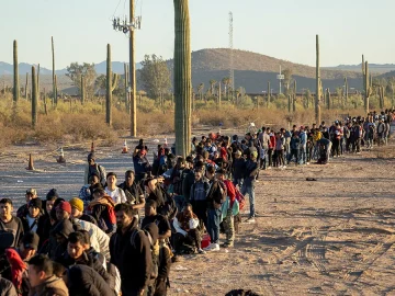 Migrant Encounters Tick Up Along Southwest Border in May; Will Illegal Crossings Follow?