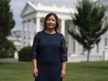 Karen Bass Taps Cesar Chavez’s Granddaughter to Lead Reelection Campaign