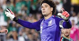 Should Guillermo Ochoa play? Tuca Ferretti shares a decisive opinion ahead of the Mexico vs. Czechia match at the 2026 World Cup.