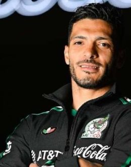 “I Imagine Myself Lifting the World Cup”: Raúl Jiménez Dreams of Conquering the World Cup with Mexico