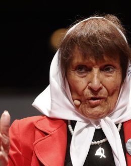 Taty Almeida, a Mother of Plaza de Mayo and a symbol of the struggle for memory and truth in Argentina, has died.