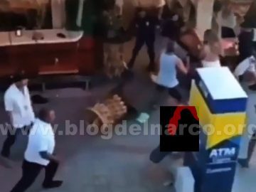 Tourists from Mexico City threatened Cozumel locals by claiming to be cartel members, but got a severe beating; the restaurant was shut down.