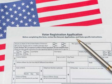 Federal Judge Blocks Proof-of-Citizenship Voting Requirement: What the Ruling Means for Latino Voters in California