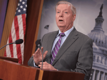 Sen. Lindsey Graham Dies at 71. His Immigration Legacy Still Shapes Debates Affecting Millions of Families