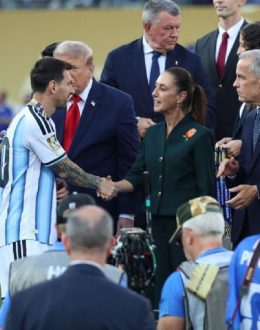 Argentine TV includes Sheinbaum in its ‘starting eleven’ of figures promoting ‘Argentinophobia’ during the 2026 World Cup