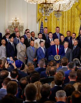 Kiké Hernández Opts Out as Dodgers Ignore Calls to Skip White House Visit