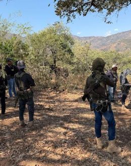 Innocent civilians in Guajes de Ayala (Coyuca de Catalán, Guerrero) plead for help as they come under attack by La Nueva Familia Michoacana.