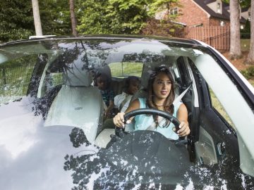 Single? Divorced? Widowed? California Auto Insurance Ruling Could Affect Millions of Latino Drivers