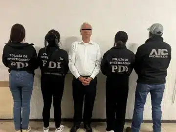 Lawyer for former director of Pemex asks ““That they respect his private life (and beat his wife)”