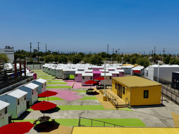 Los Angeles Opens 200+ Tiny Homes in Sun Valley: Who They Serve and How the Program Works