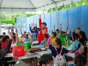 The Stories That Unite Us Speak Spanish: Why LéaLA Matters in Los Angeles