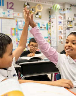 Back to School, Less Screen Time: What LAUSD Students Need to Know