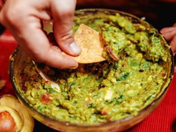 Taylor Farms Recalls Salsa and Guacamole Due to Salmonella Risk