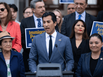 California Just Signed 21 New Immigration Laws. What Changes for Immigrant Families?