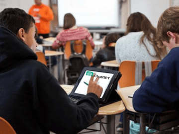 Can LAUSD Students Use ChatGPT? What Parents and Students Need to Know About AI Rules