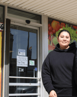 Should Your Small Business Close One Day a Week? Do the Math First