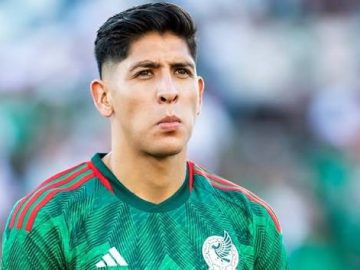 Soccer player Edson Álvarez is accused of fraud, kidnapping, threats and damage to morals by producer Juan José López Ordóñez