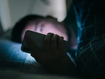 Americans Spend Over 4 Hours a Day on Their Phones, and Most Say It’s Too Much