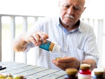 Nearly 3 in 4 Hispanic Adults in the US Take Health Supplements. Where Are They Getting the Information?