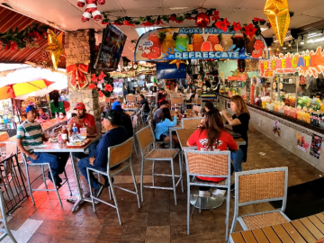 L.A. Moves to Make Opening Restaurants Easier as Existing Owners Struggle