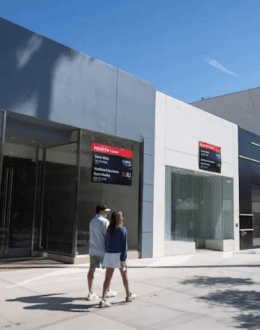 Santa Monica’s Small-Business Crisis Is Real. The Reasons Are Many.