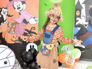 Easy Costumes, LA Trick-or-Treating and a Halloween Tradition to Start at Home