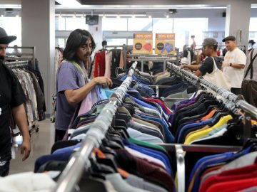 As Living Costs Rise, More Californians Turn to Secondhand Goods to Make Ends Meet